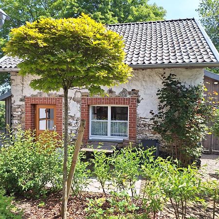 Ferienhaus Altes Backhaus Roetgen Buitenkant foto